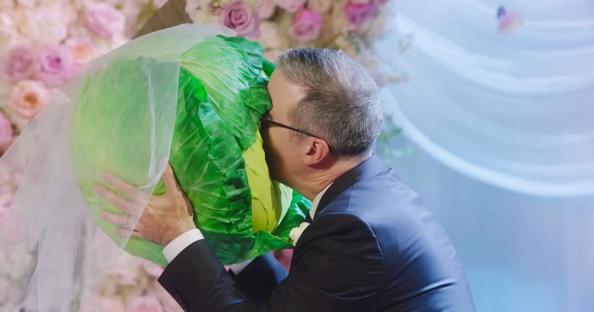 John Oliver Marries a Cabbage on Last Week Tonight