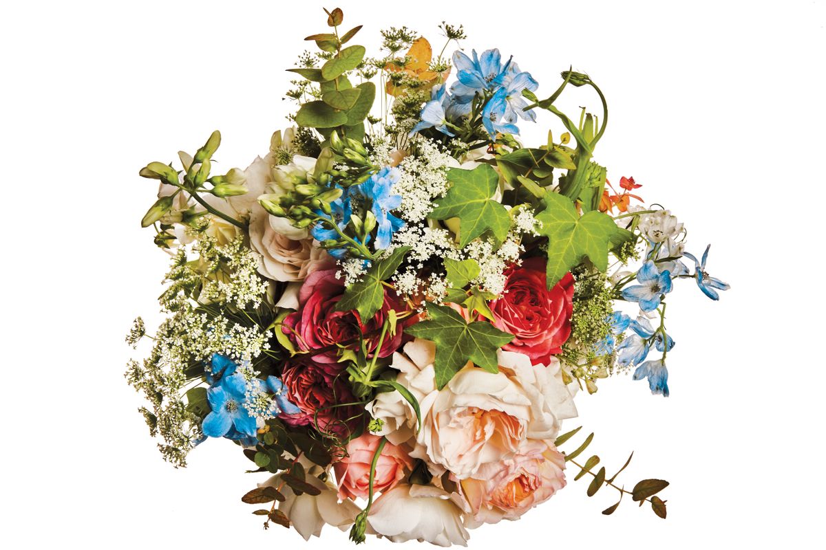 12 English Garden Wedding Bouquets