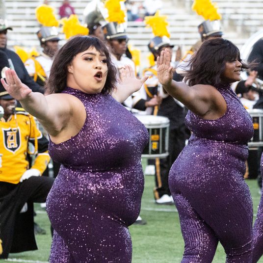 Syndication: Montgomery