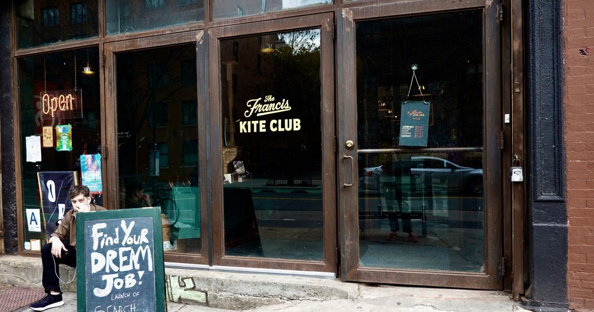 The Francis Kite Club: A Bar That Doubles as an Office Space