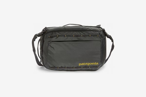 Patagonia Tres 25-Liter Convertible Backpack