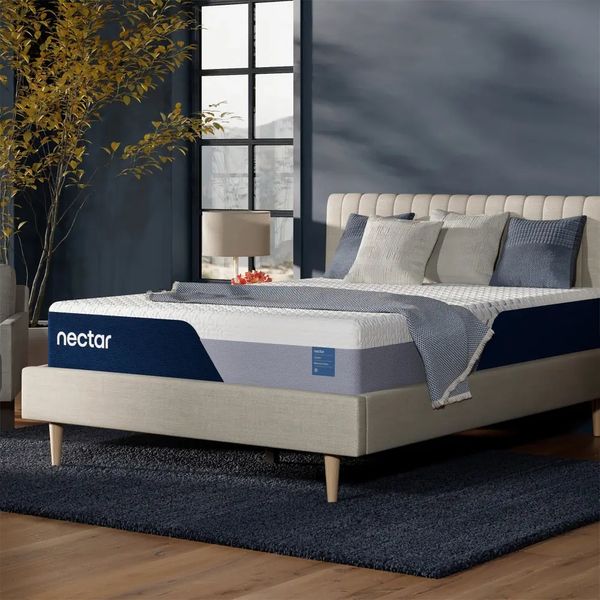 Nectar Memory-Foam Mattress - Queen