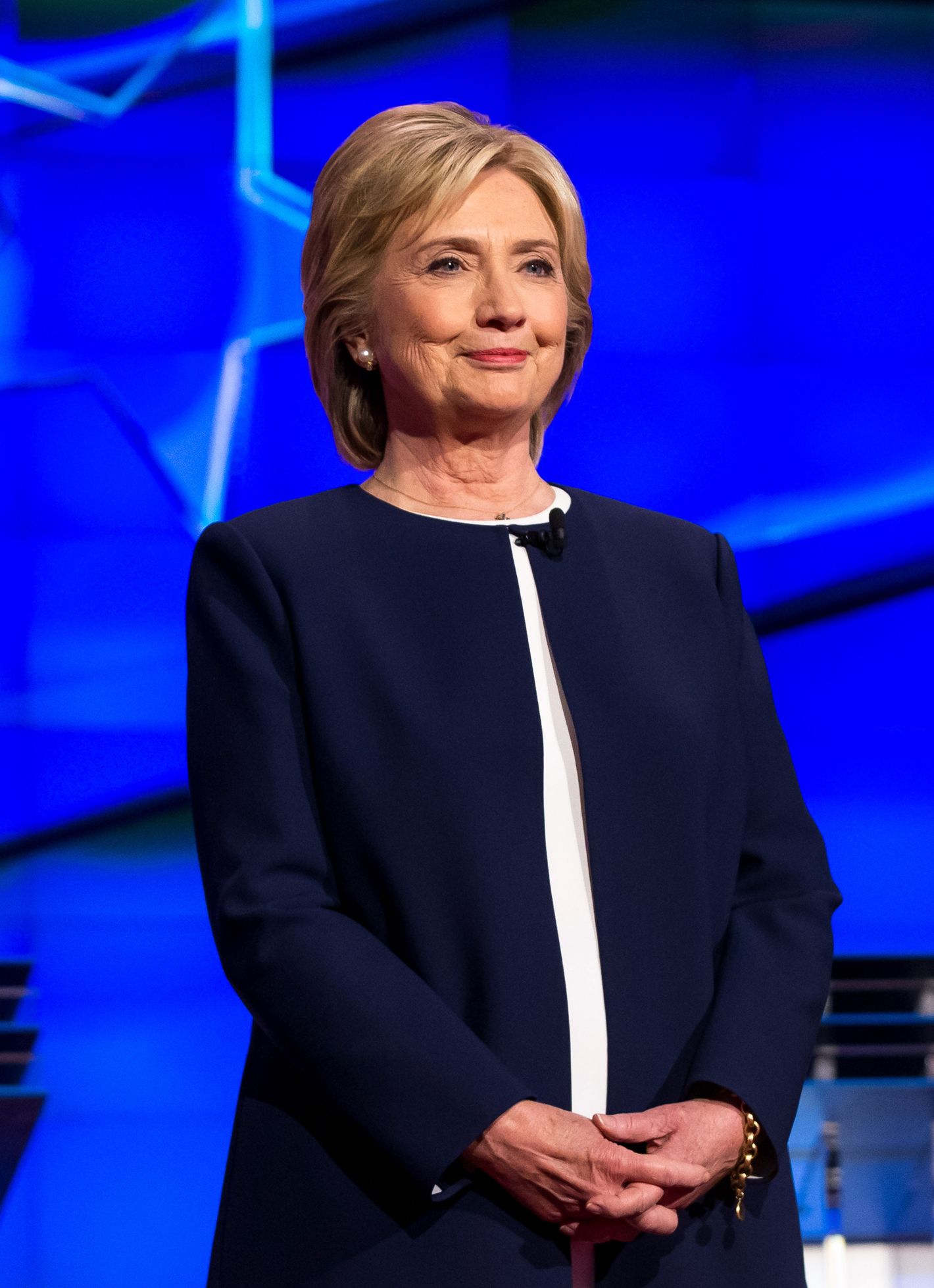 Donna Karan Discusses Dressing the Clintons – WWD