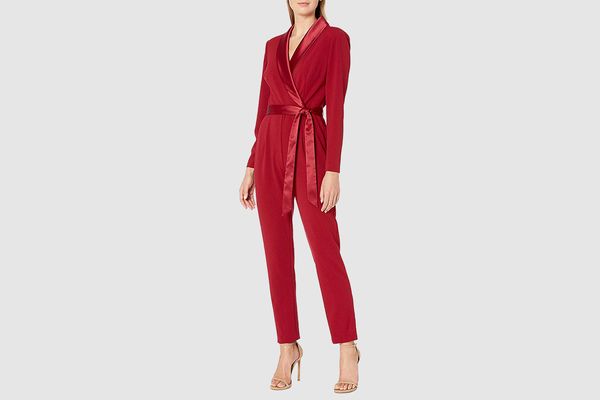 Adrianna Papell Women's Long Sleeve Crepe Jumpsuit with Tuxedo Collar