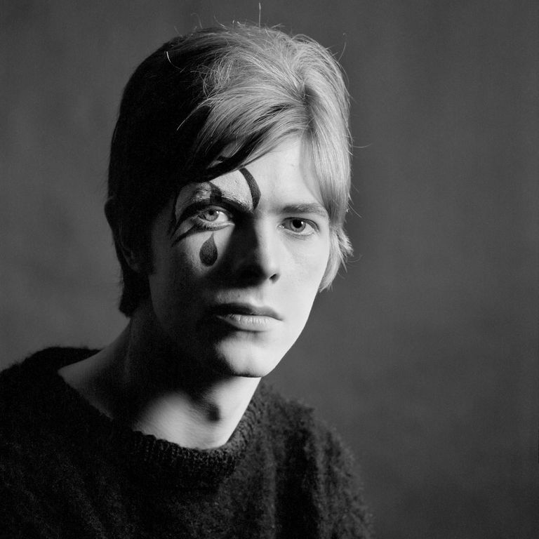 Potraits of Young David Bowie Taken by Gerald Fearnley