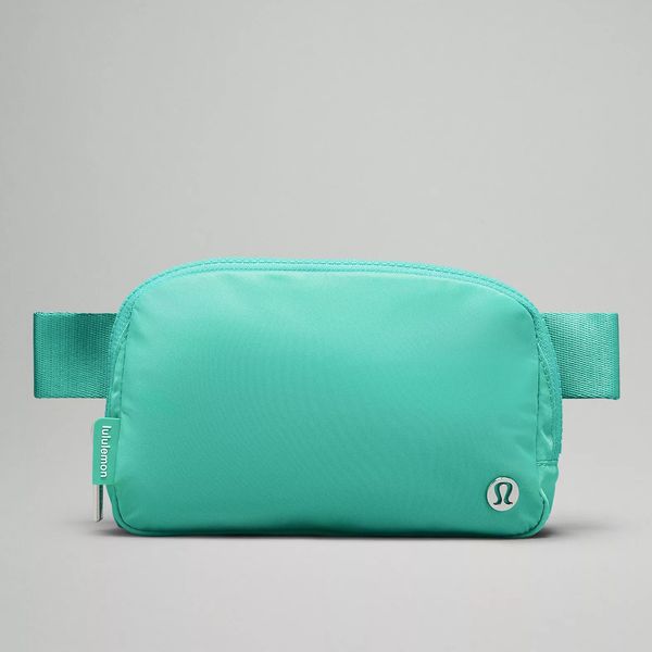 Lululemon Everywhere Belt Bag - Paradise Green