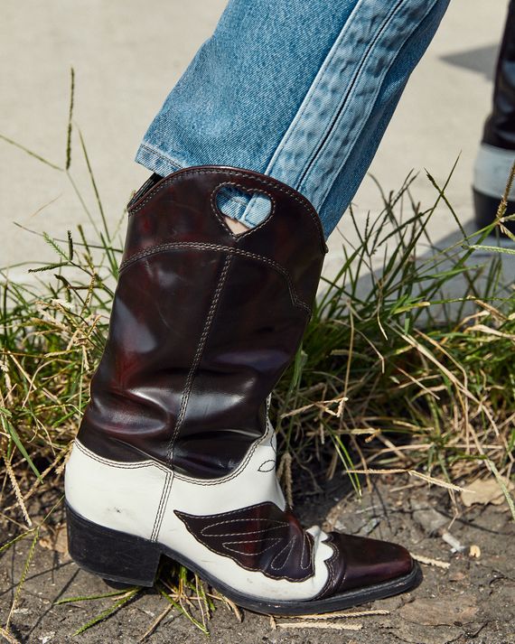 trend cowboy boots 219