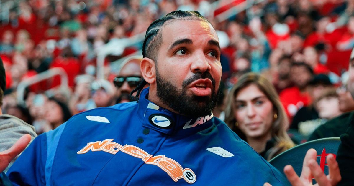 The Internet (And Snoop Dogg) Reacts to Drake’s A.I. Track