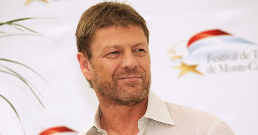 See a Young Josh Holloway Modeling on the Cover of Details