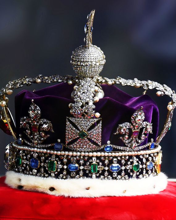 King Charles III Coronation Chair, Anointing Screen: Photos