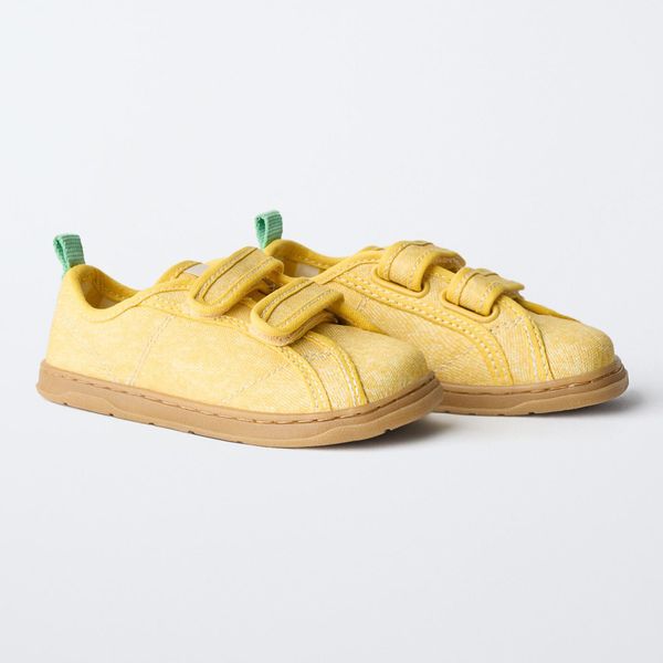 Zara Barefoot Sneakers