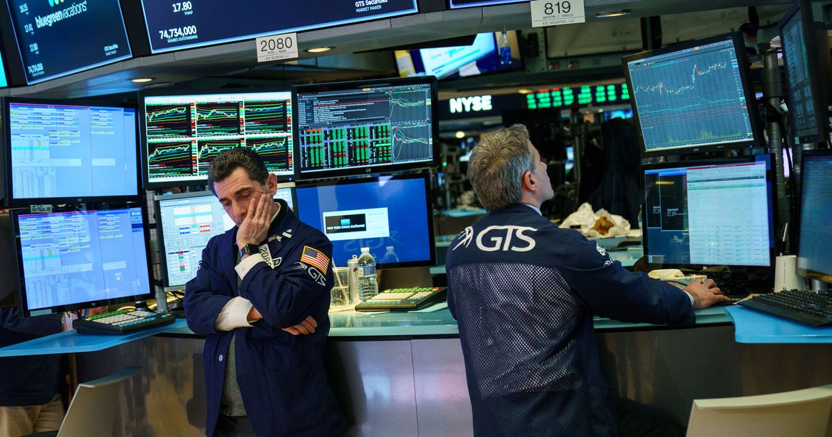 Some Wall Street Traders Preparing for $0 Bonuses