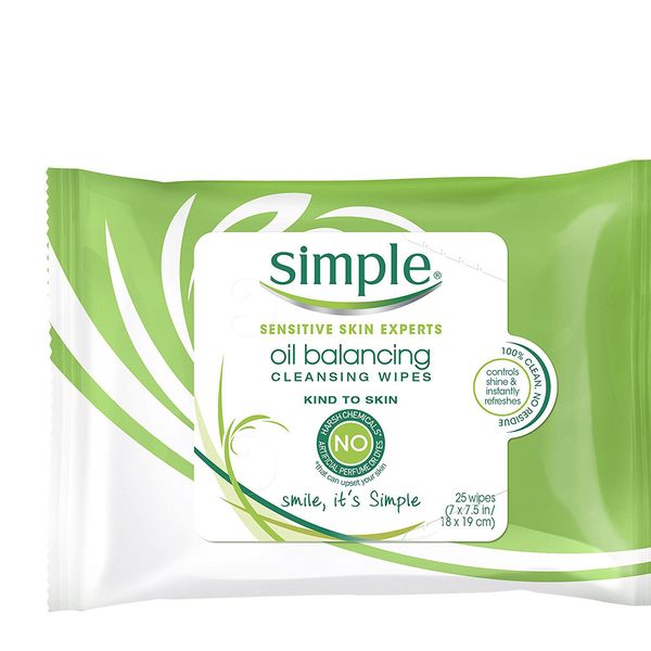 Simple Kind to Skin Oil Balancing Wipes (25 Count)