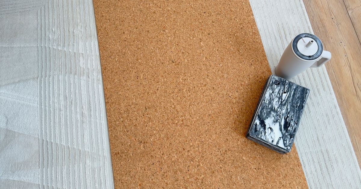 Enhance Flexibility and Strength with a Plastic-Free Yoga Mat