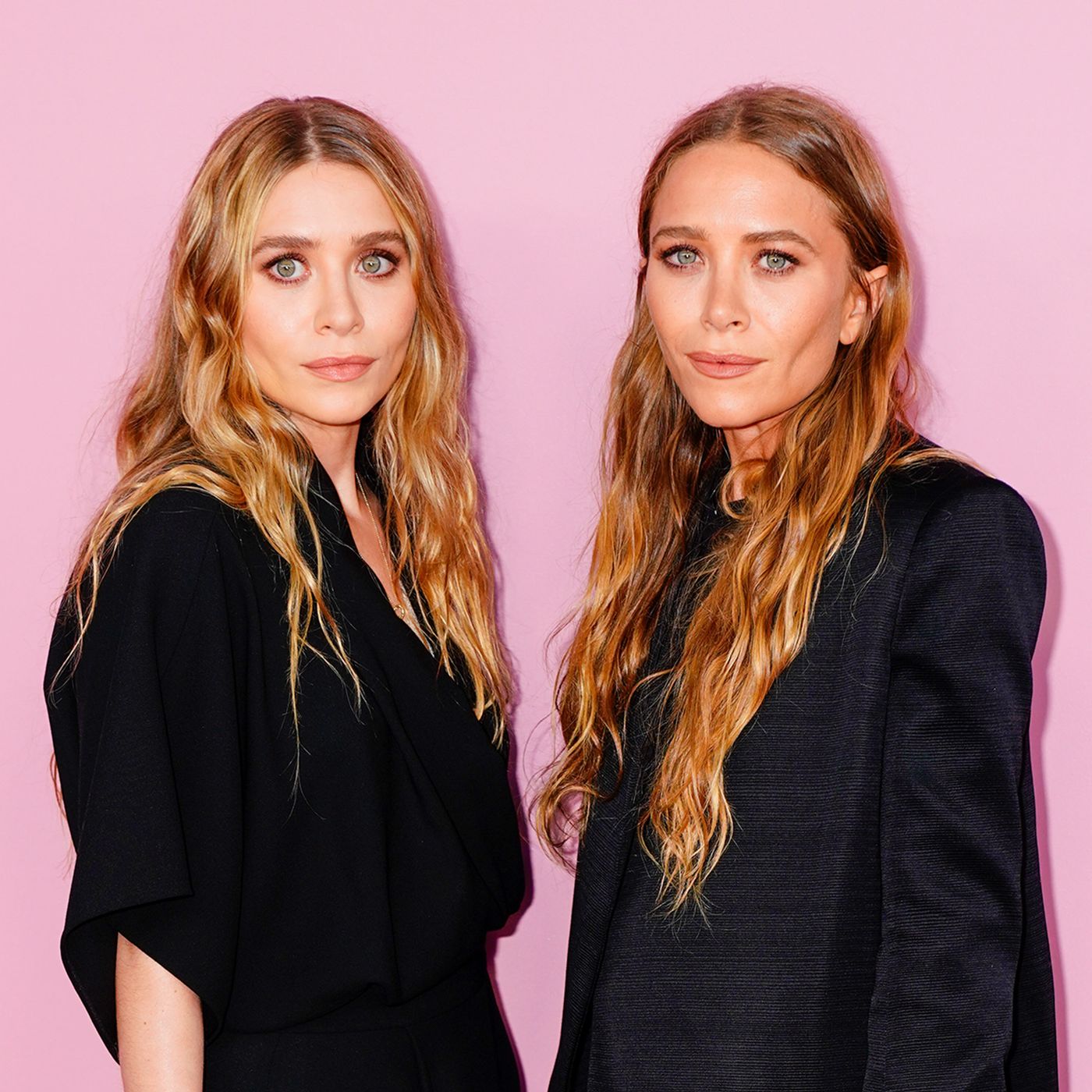 Is Lizzie Olsen To The Olsen Twins Infoupdate
