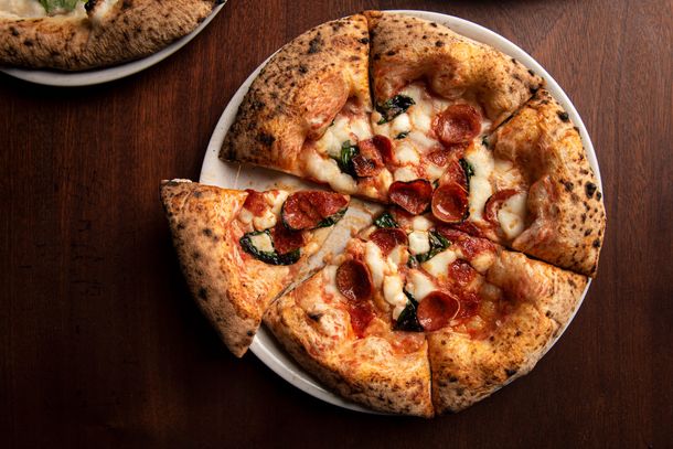 The F&W Guide to Making Pizza at Home