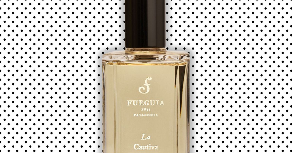 Review La Cautiva Perfume by Fueguia 1833