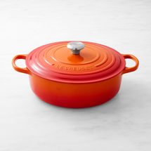 Le Creuset Signature 6 3/4-Quart Round Wide French/Dutch Oven