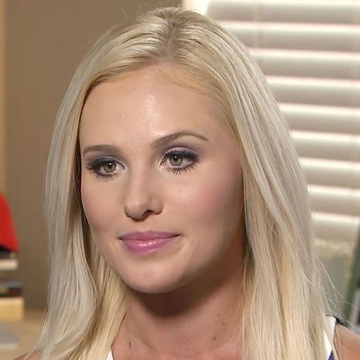 Tomi Lahren Tits