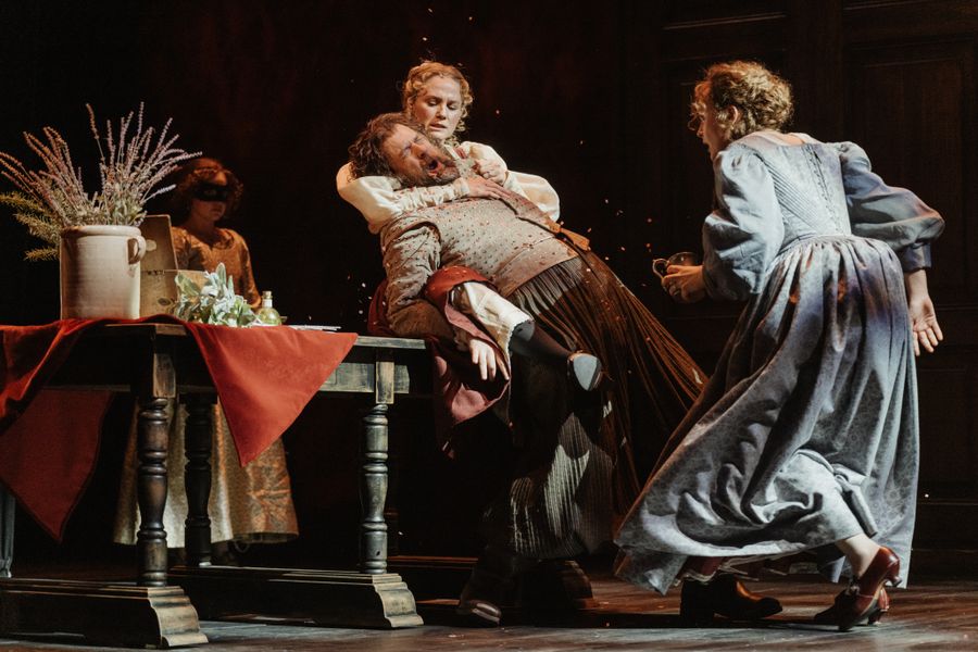 <em>Giulia:</em> A Baroque-Era Poisoner’s Tale <em>all’Americana</em>