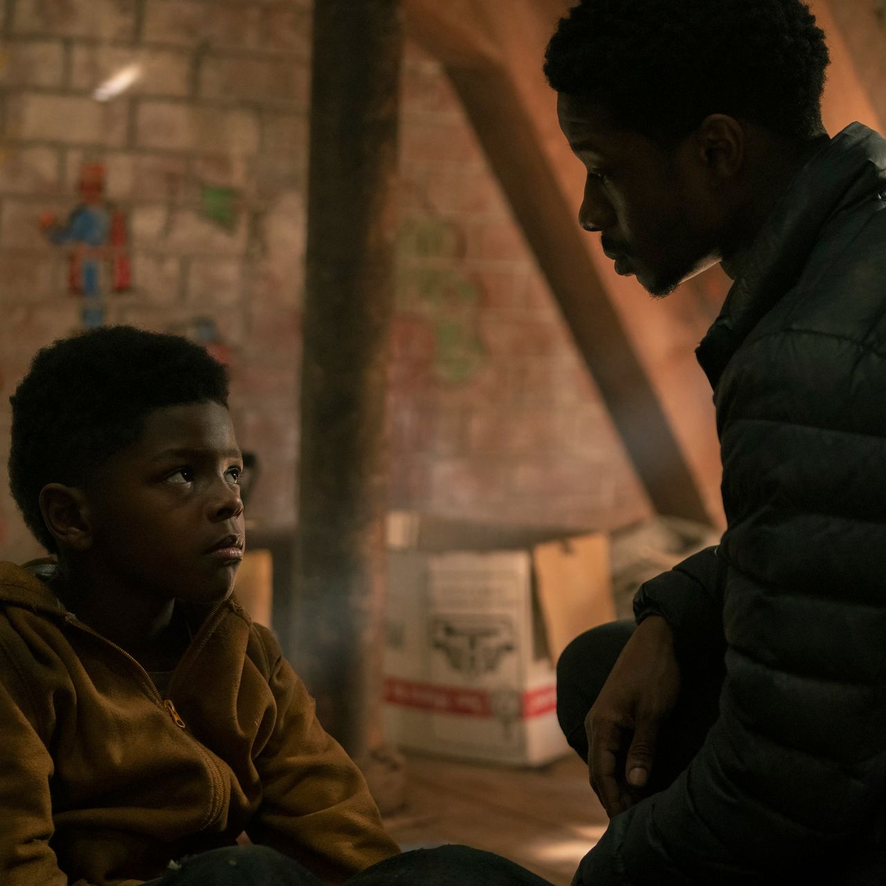 The Last of Us': Lamar Johnson on Henry's Decision-Making in Shocking  Episode 5