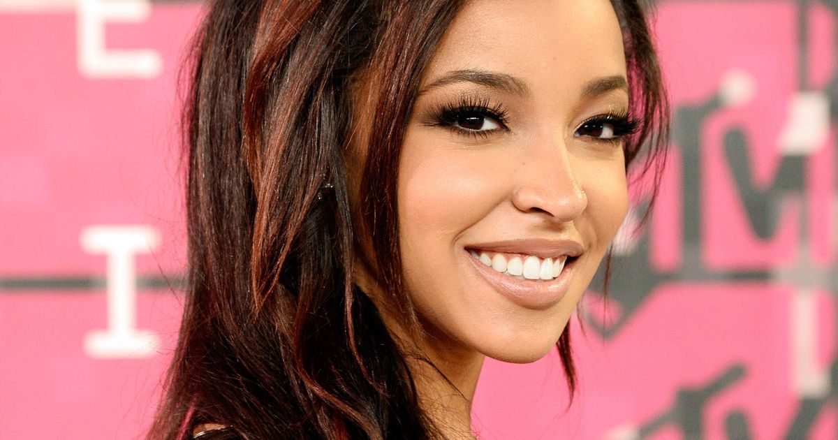 Tinashe Beauty Routine Interview - Tinashe Talks Industry Sexism