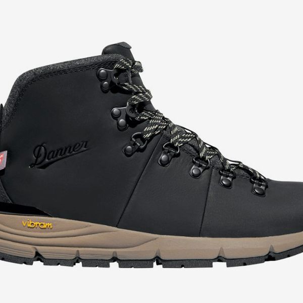 Danner Weatherized Mountain 600 Hiking Boots