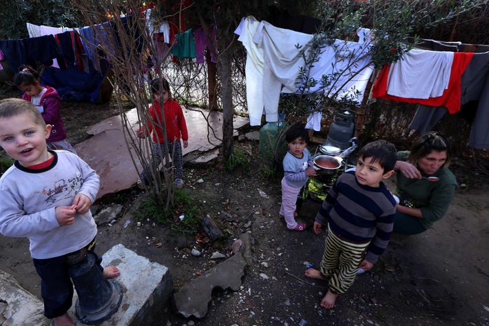 11 Touching Christmas Photographs of Christian Refugees in Iraq’s ...