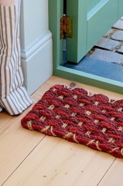 MG&Co. Woven Doormat