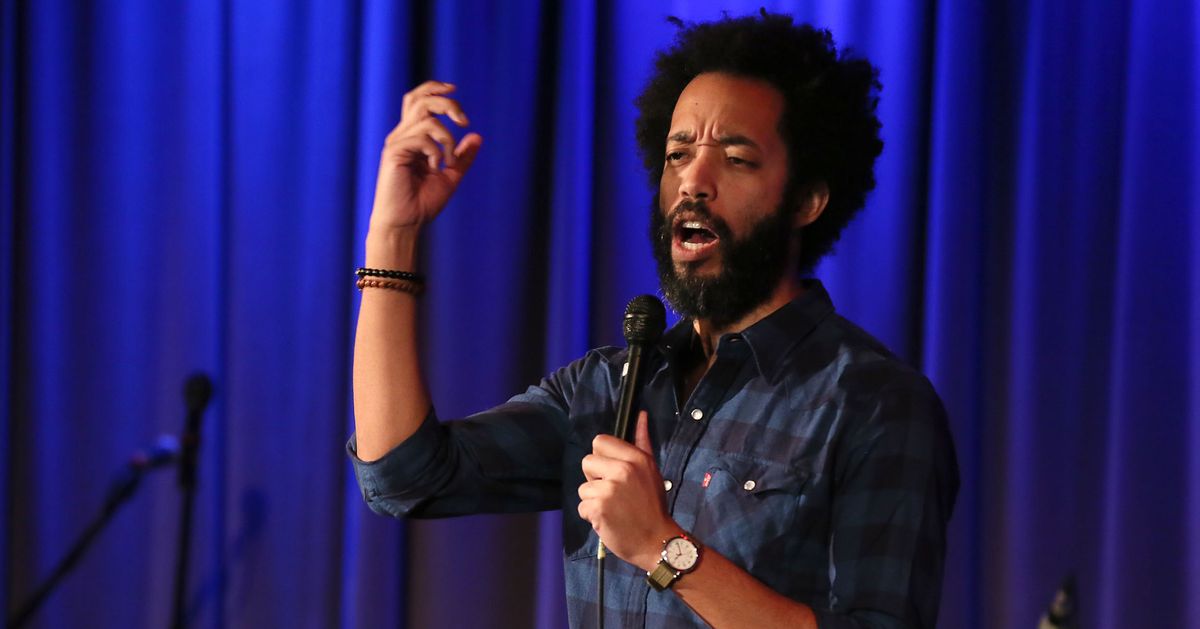 Wyatt Cenac 談他的新專輯《Kanye》以及對「WTF」採訪的回應