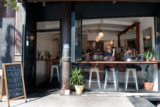 Order the avocado "del sur" and an agua fresca.