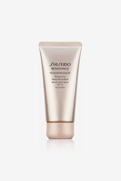 Shiseido Benefiance WrinkleResist24 Protective Hand Revitalizer SPF 15