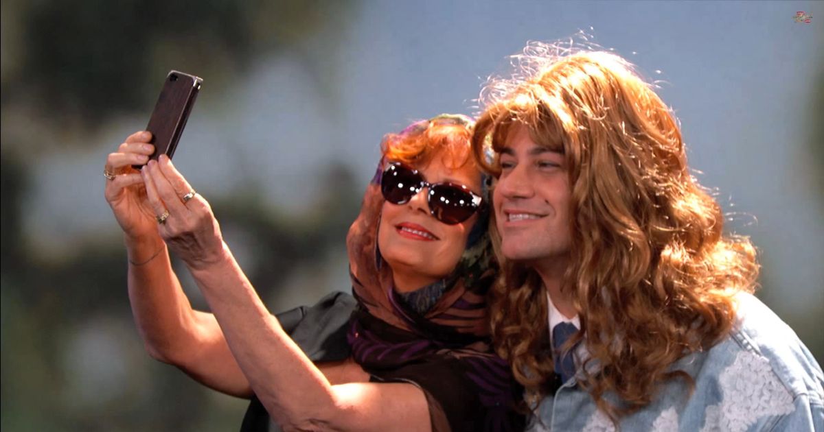 Jimmy Kimmel Made Susan Sarandon Re-create Thelma & Louise Selfie