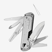 LEATHERMAN, FREE T4 Multitool and EDC Knife with Magnetic Locking and One Hand Accessible