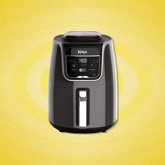 This Tiny Air Fryer Is Only $20 at Best Buy in One-Day Flash Sale