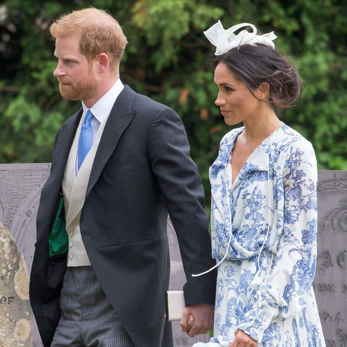 Meghan Markle Re Wears Wedding Shoes To A Spencer Wedding