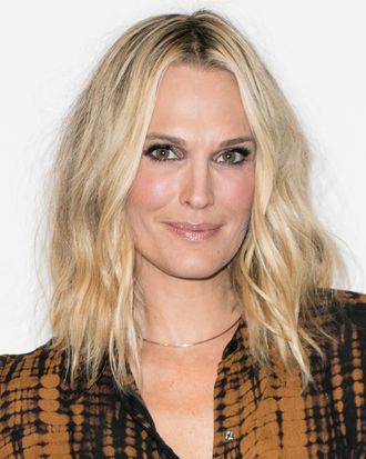 Molly sims photos