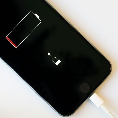 IPHONE BATTERY IN 15 PERCENT; IPHONE USERS; ANDROID BATTERY'S AT 0