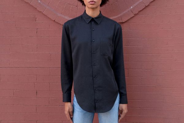 The Oxford in Matte Black Lyocell