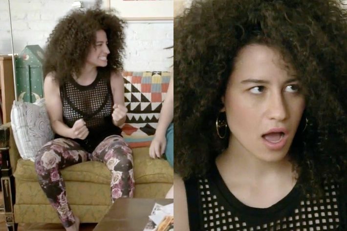 Broad City's Ilana Glazer stars in period underwear company's