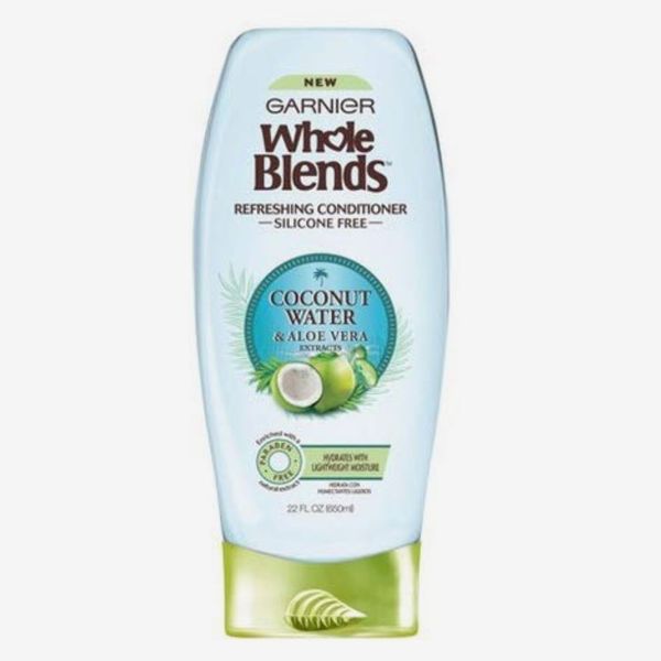 Garnier Whole Blends Hydrating Shampoo With Coconut Water & Aloe Vera Extracts