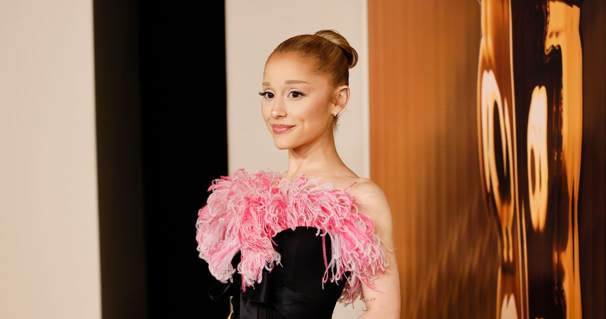 Ariana Grande Knew About Beyonce's Surprise Album