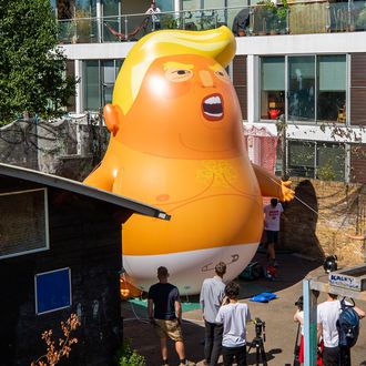 trump orange baby blimp