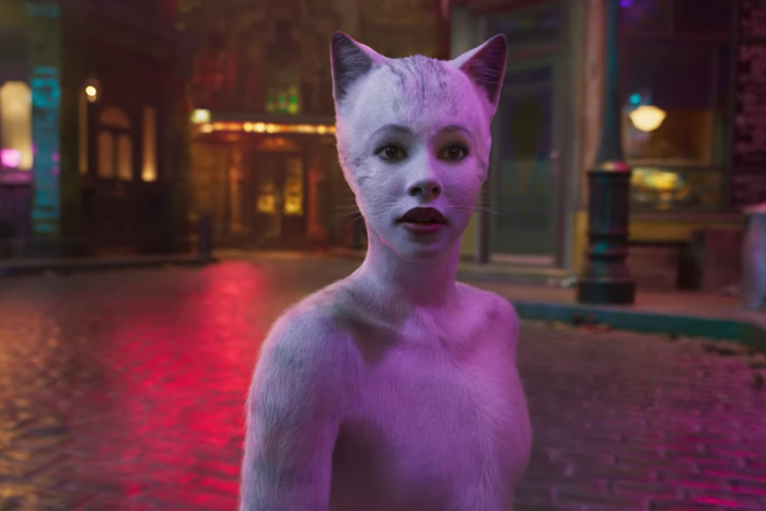 Cats' Movie Trailer: Why Do the Cats Have Human Breasts?