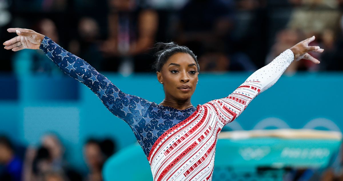 Simone Biles Shoots Down Criticism of ‘Messy’ Hair