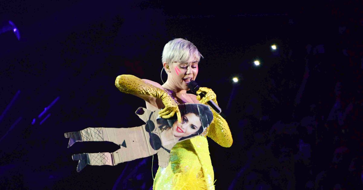 Miley Cyrus Sang ‘FU’ to a Selena Gomez Cutout