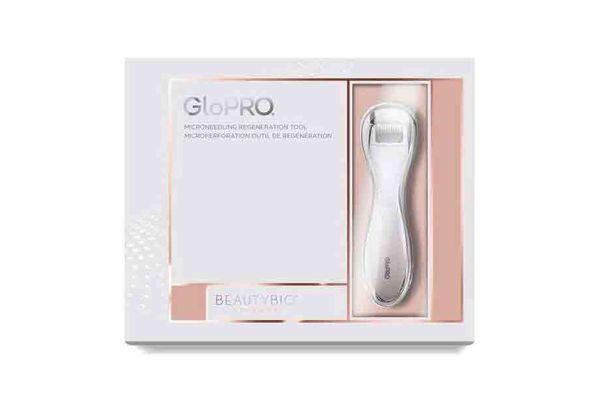 GloPRO® Microneedling Regeneration Tool