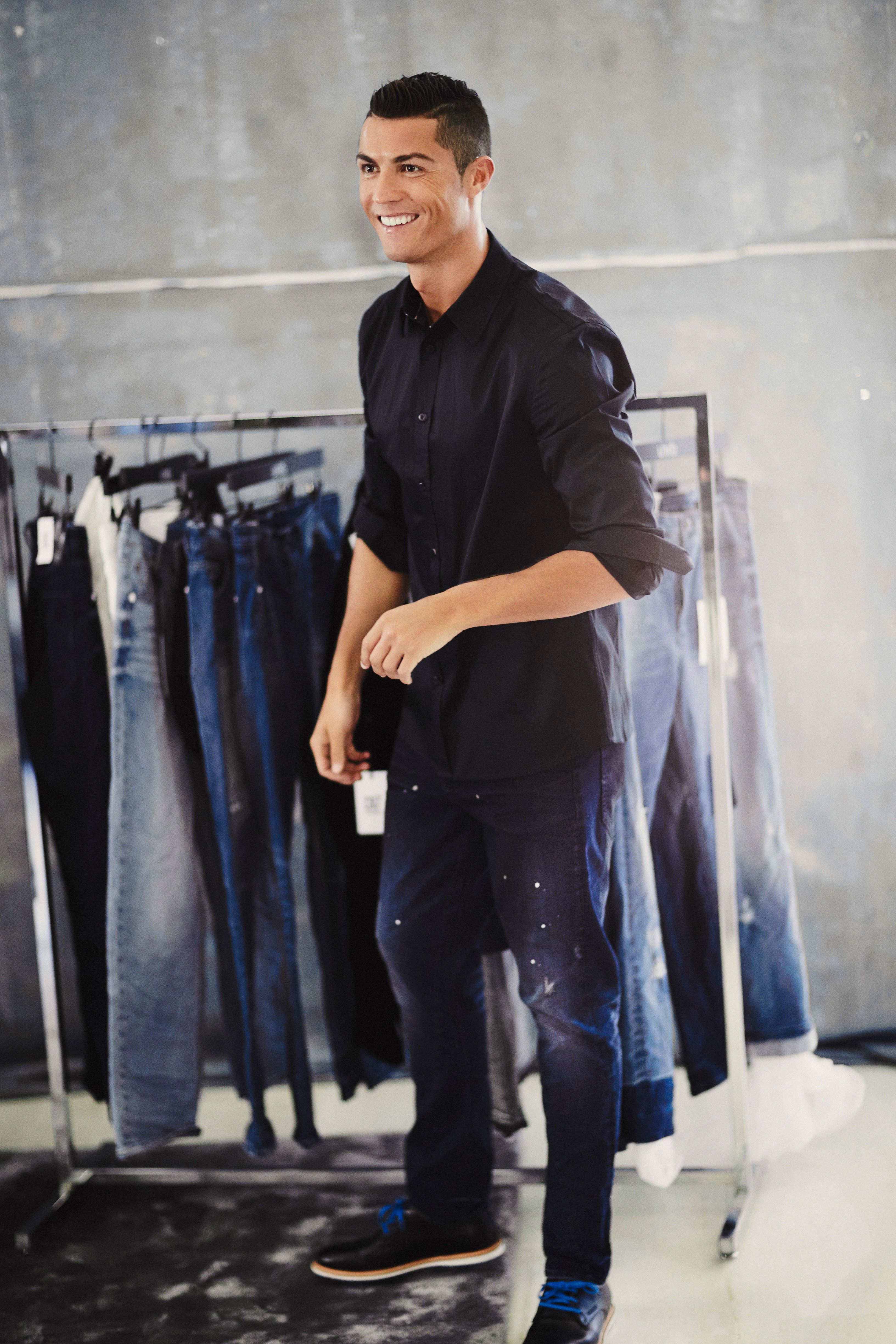 Torrent genopfyldning Gedehams Interview With Cristiano Ronaldo About New CR7 Denim Line