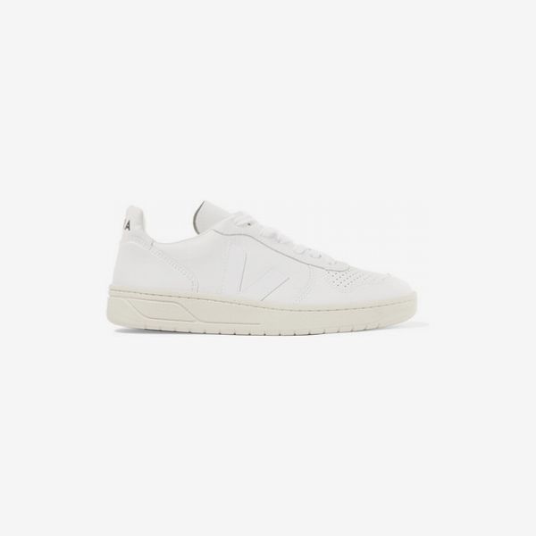 Veja on sale white v1