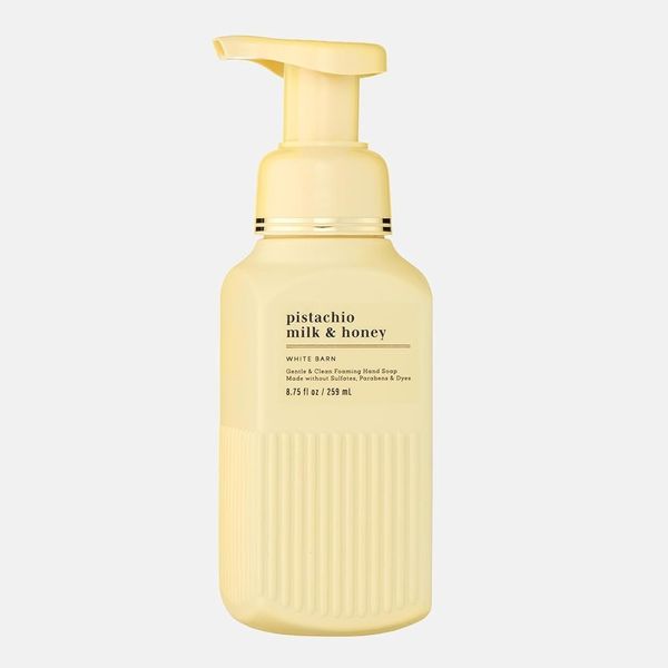 Bath & Body Works Gentle & Clean Foaming Hand Soap, Pistachio Milk & Honey Scent